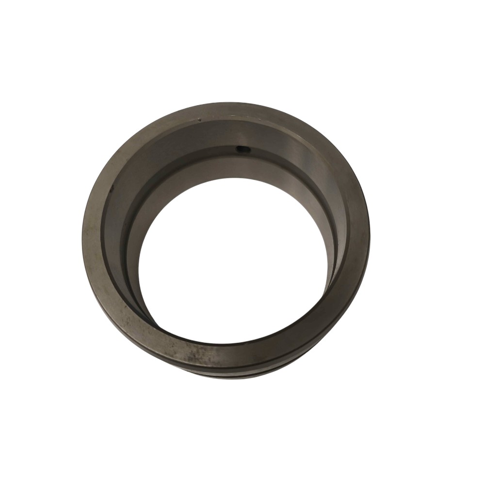 TULEJA JOHN DEERE 4418381